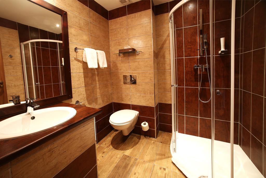 Apartamento Apartments&suites žlutá Hruška