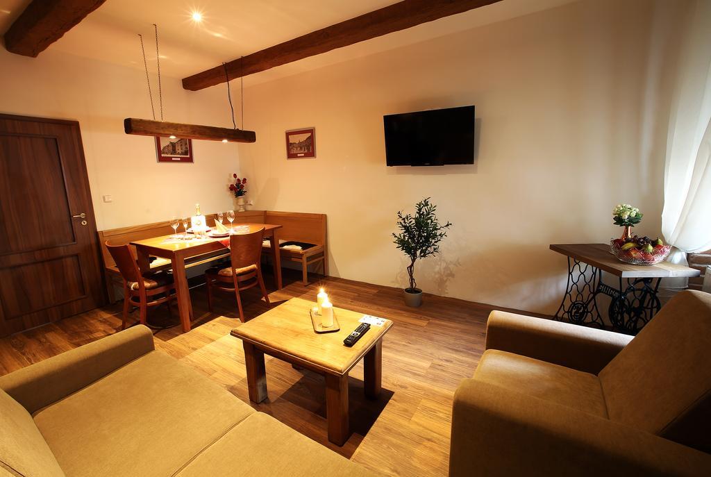 Apartments&suites žlutá Hruška Apartamento *